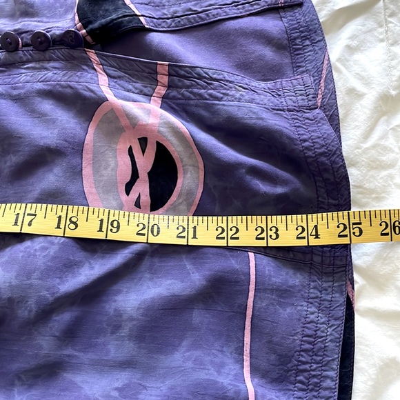 Vintage Y2K Sleeveless Button Down Vest in Purples Pink and Black, Size M - Picture 14 of 14